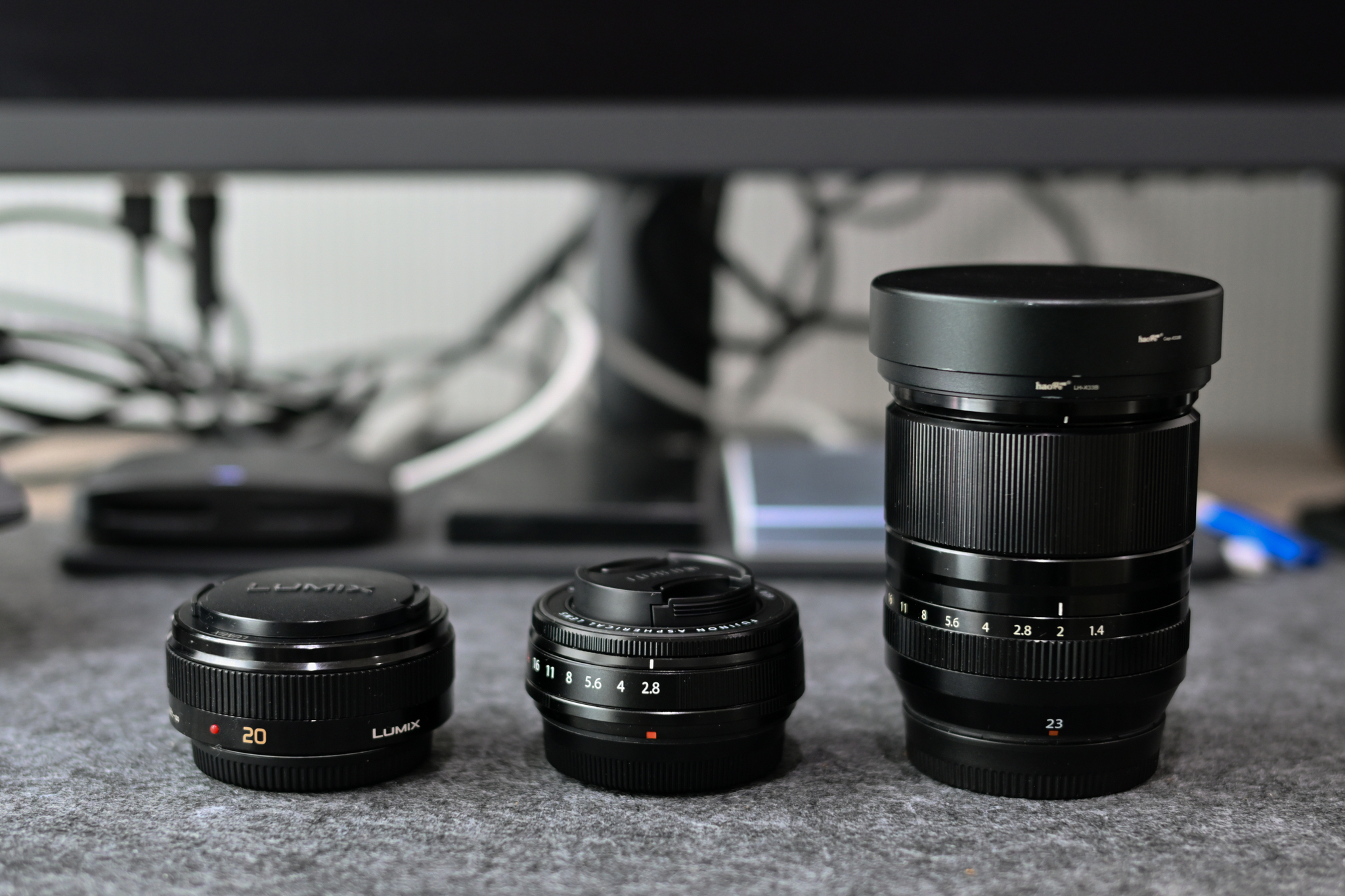 美品・パンケーキレンズ☆FUJIFILM XF23mmF2.8 R WR 薄さ23mmの衝撃