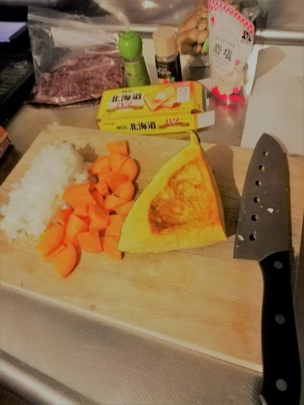 時短にこだわった人参の切り方。