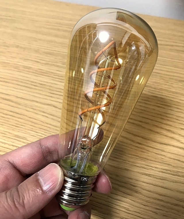 Diy Ledエジソン電球とセメントでおしゃれなデスクランプ作成 炭酸せんべい