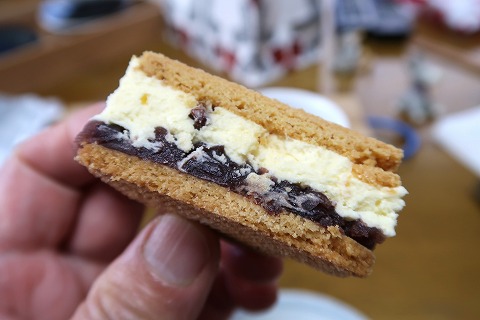 あんこ博増刊号😎4層のあんバターサンド - 週刊あんこ