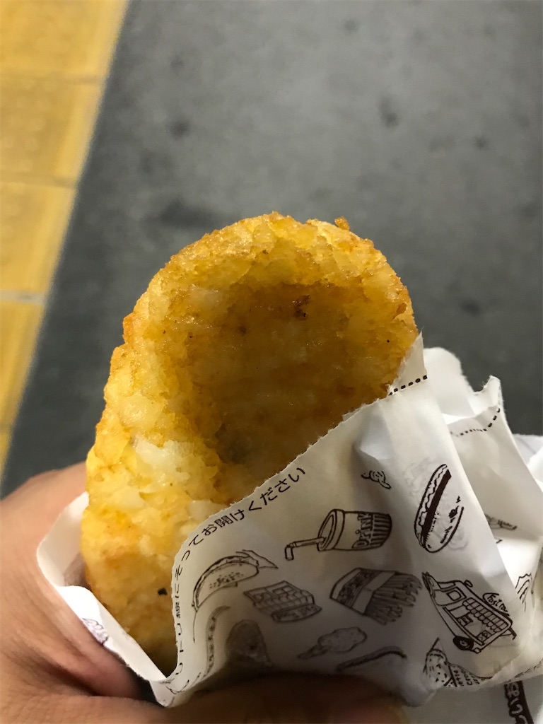 ニューデイズ ハッシュドポテト は塩味きいてややあっさり 家飲みのおつまみをコンビニで買う