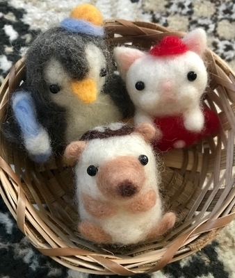 100均で始める 羊毛フェルトで黒ネコを作ってみた 前編 雨音ライトブルー