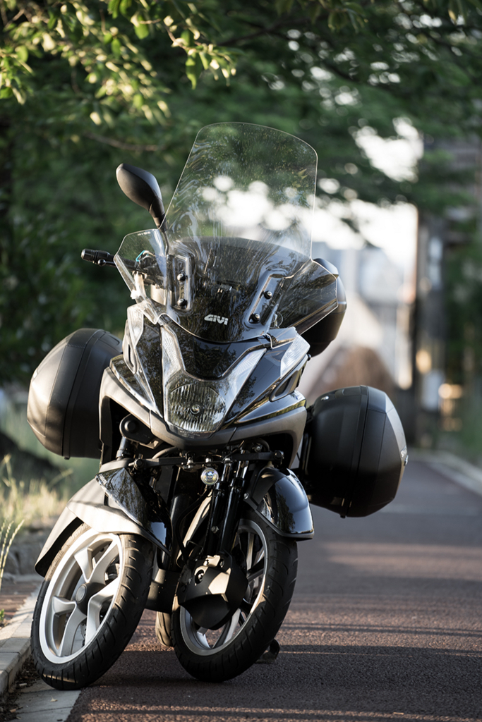 バイクと ﾉ W ヾ まったり