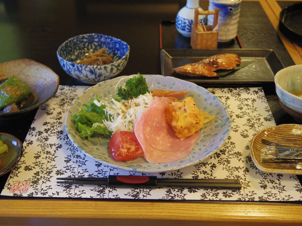 温泉宿の朝食の 定番メニューをまとめてみました 温泉好きのお湯