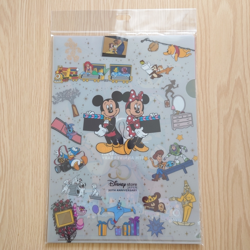 グッズ紹介 ディズニーストアの最新商品 30周年周年記念シリーズ Latte Coordinateシリーズ Life With Disney