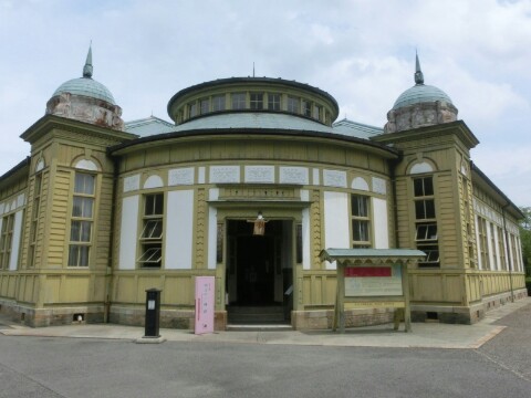 宇治山田郵便局舎写真