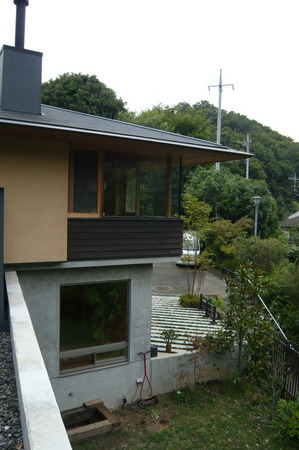 建物基礎脇に手作り浸透枡