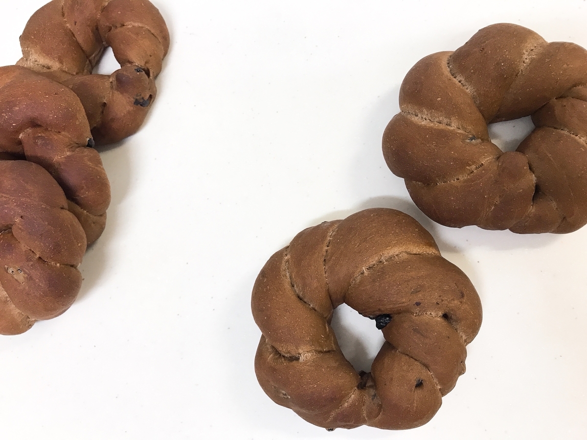 ココア　お花　パン　手作り