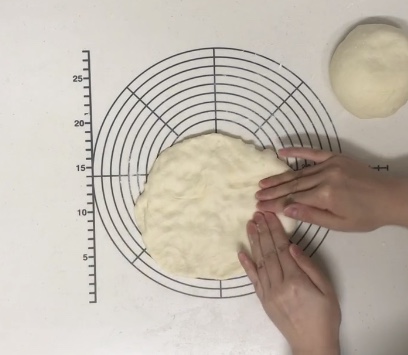 食パン　成型　アレンジ　手順