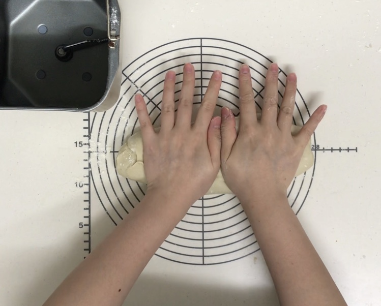 パン生地 具材 混ぜ込み方 手順 6
