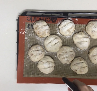 パン生地　霧吹き　量　どれぐらい