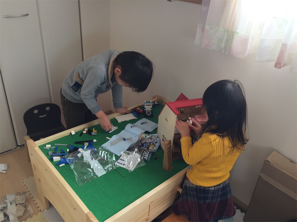 LEGO＆シルバニア用にプレイテーブル購入 - ツーリストママの日本全国 