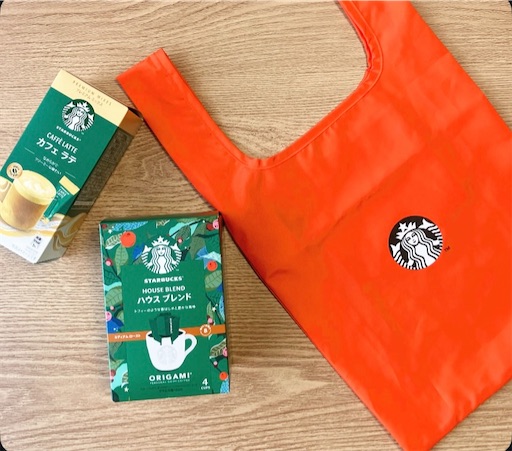 台湾スターバックス 保冷バッグ オレンジ BEAMS コラボ Starbucks - スタバ×BEAMS 保冷バッグ オレンジ Sの通販 by