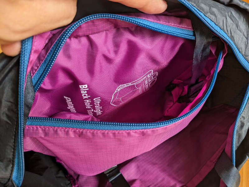 【美品】パタゴニア ウルトラライト ブラックホールトート レッド パッカブル Patagonia】 ウルトラライト・ブラックホール・トート・パック