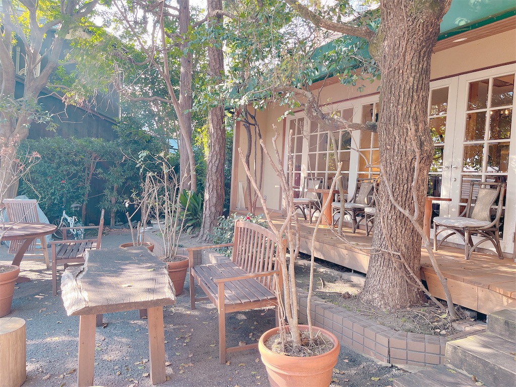 住みたい街で暮らす　シンプルライフ　やりたいこと　自由に生きる