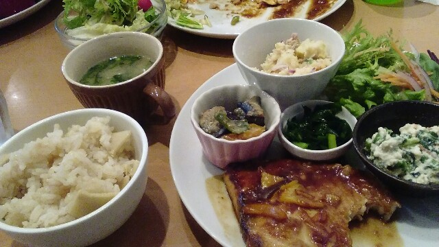 f:id:yukobee:20170412224454j:image f:id:yukobee:20170412224454j:image