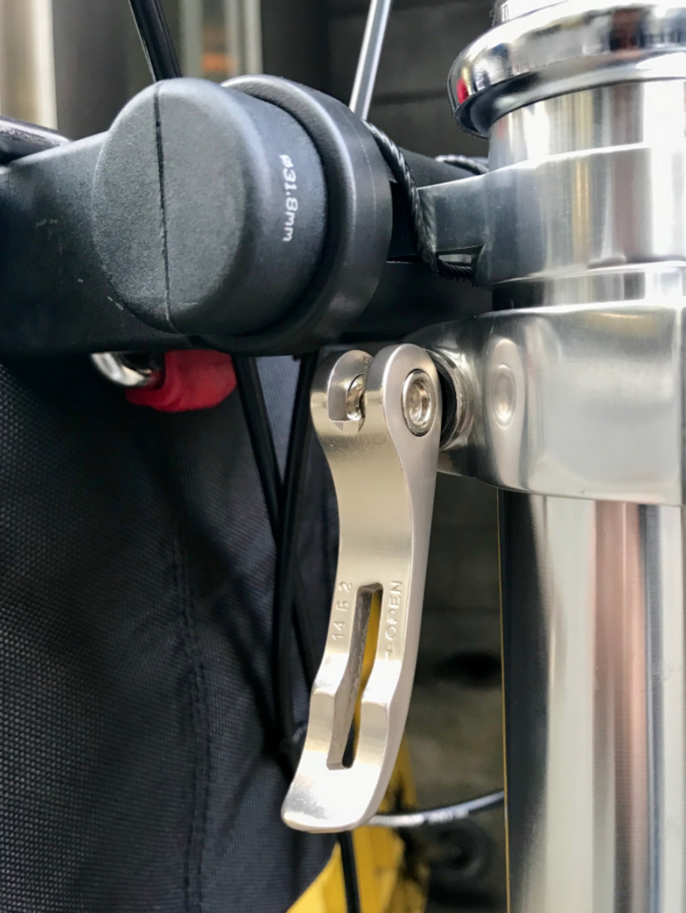 CarryMeにクイックリリースレバーを装着 - ミニベロ迷走記