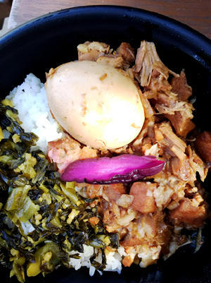 政田の写真がありません、その4。また食べたいルーロー飯。