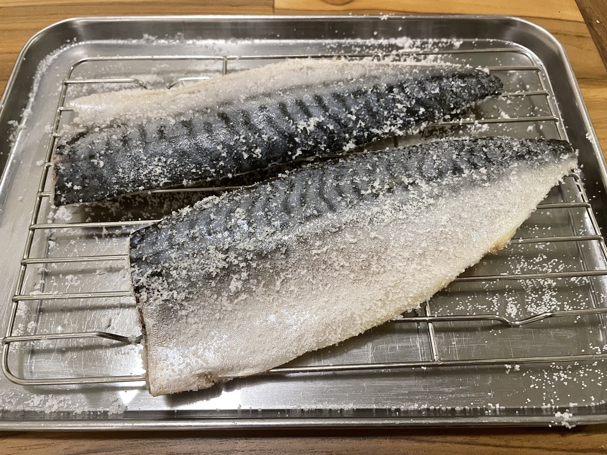 冷凍サバで作るお手軽「しめ鯖」。手巻き寿司の食材に悩んだらこの