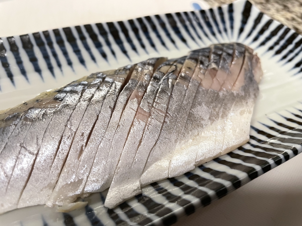 冷凍サバで作るお手軽「しめ鯖」。手巻き寿司の食材に悩んだらこの