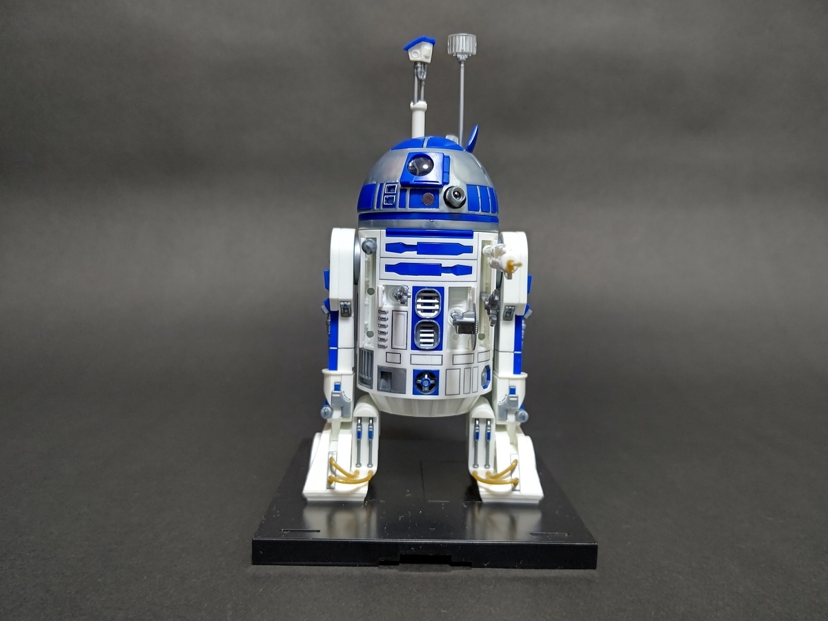 限定お買い得商品 BANDAIプラモデル『R2-D2』をお手軽工作で発光させてみた キャラクター
