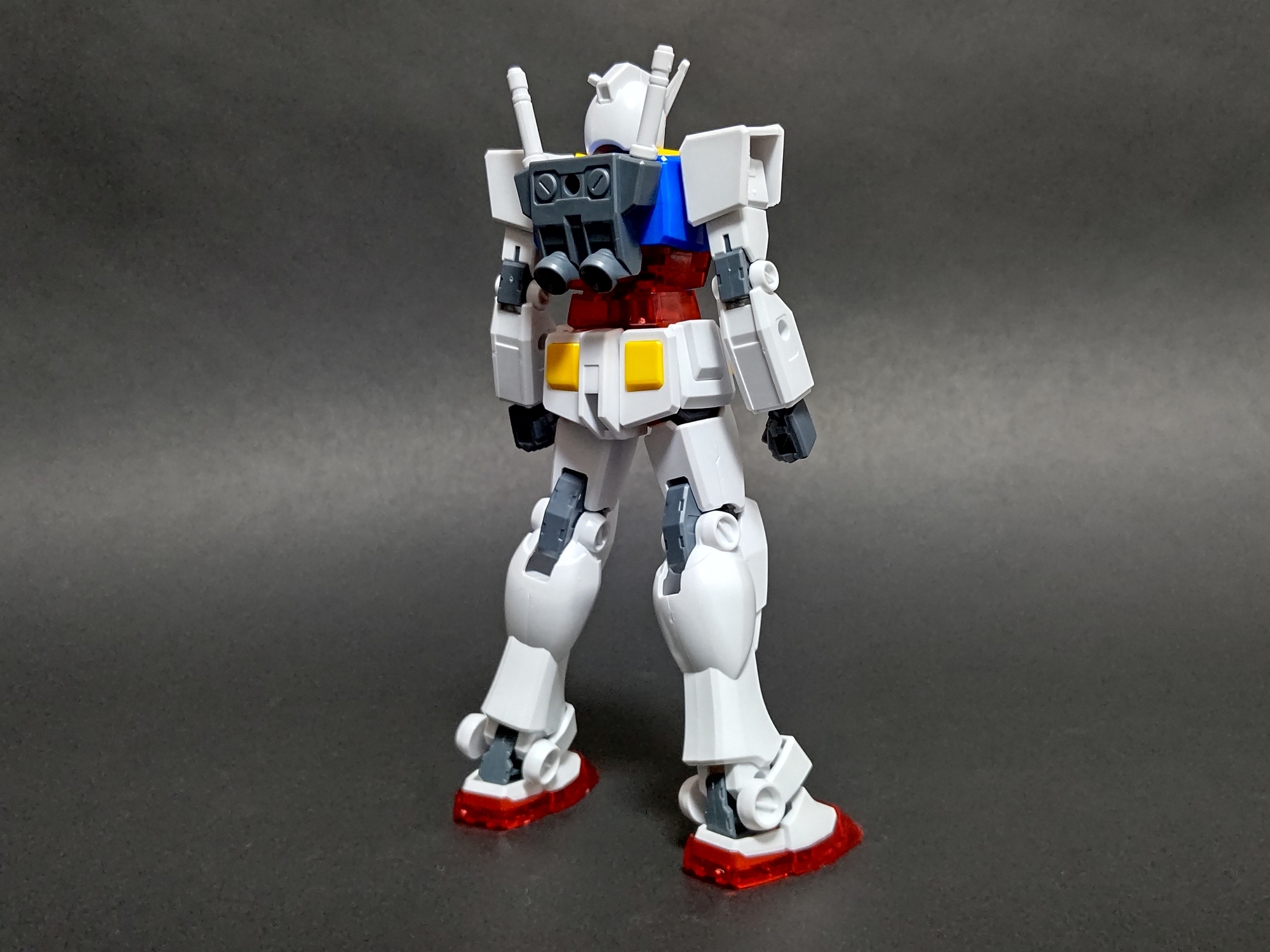 超初心者向けキット『ENTRY GRADE ガンダム』で色々遊んでみた