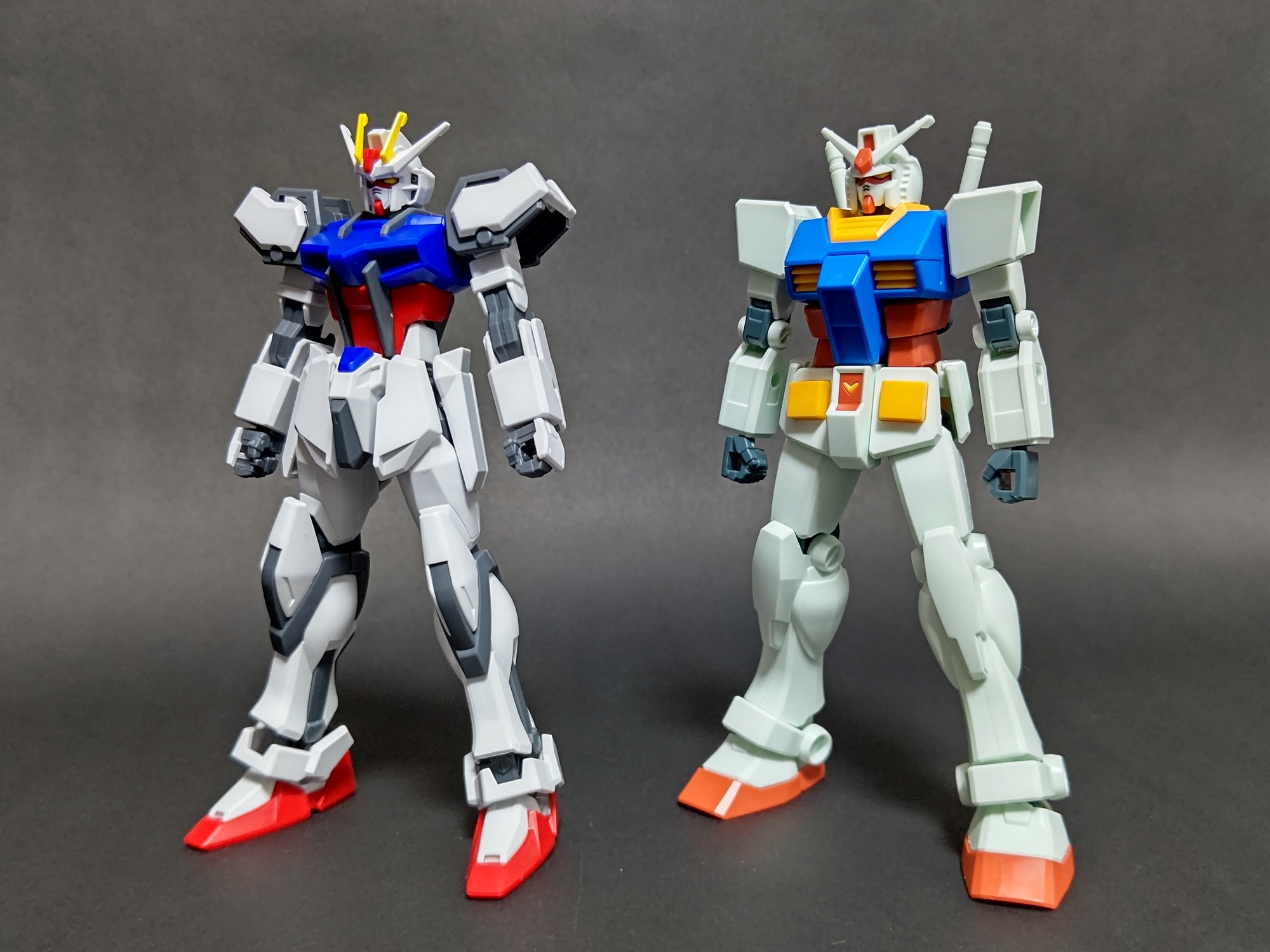 超初心者向けキット『ENTRY GRADE ストライクガンダム（ライト