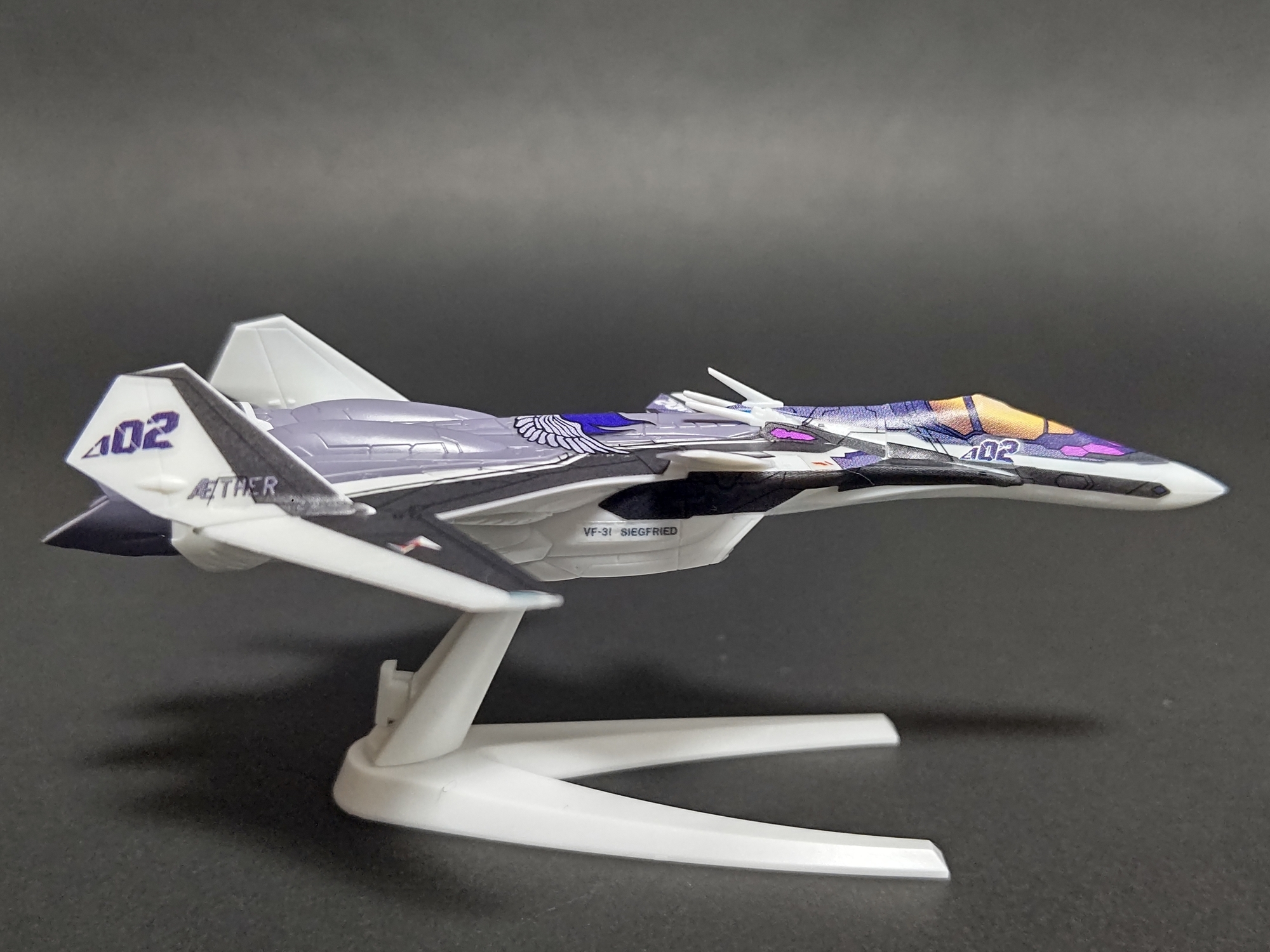 マクロスΔ メカコレ VF-31 ジークフリード ファイターモード Δ小隊セット マクロスΔ】 メカコレ VF-31 ジークフリード ファイターモード Δ