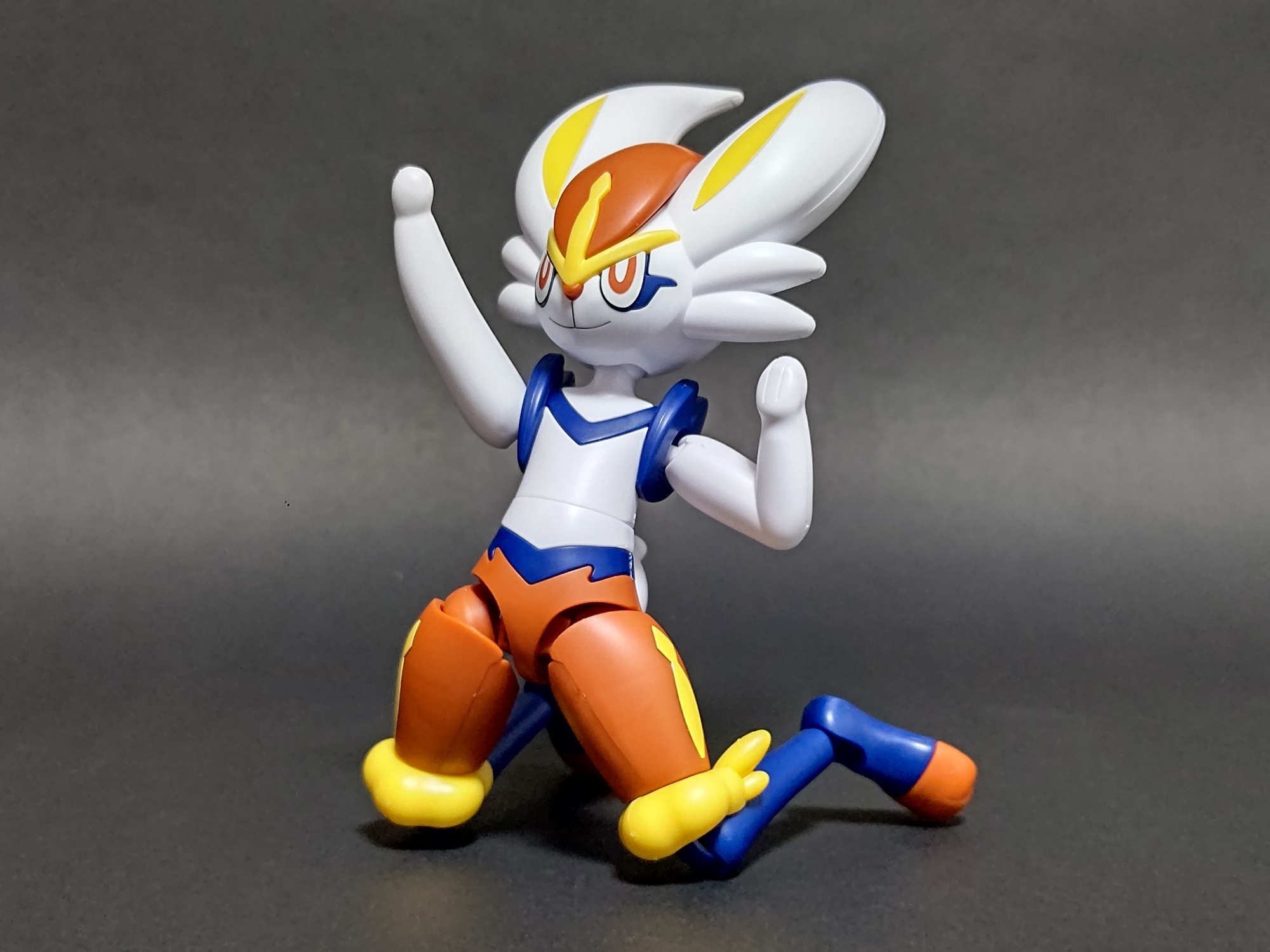 ポケモン エースバーン フィギュア 新品 ポケモンセレクト 関節可動 f016 ポケモン エースバーン フィギュア ポケモンセレクト アクション