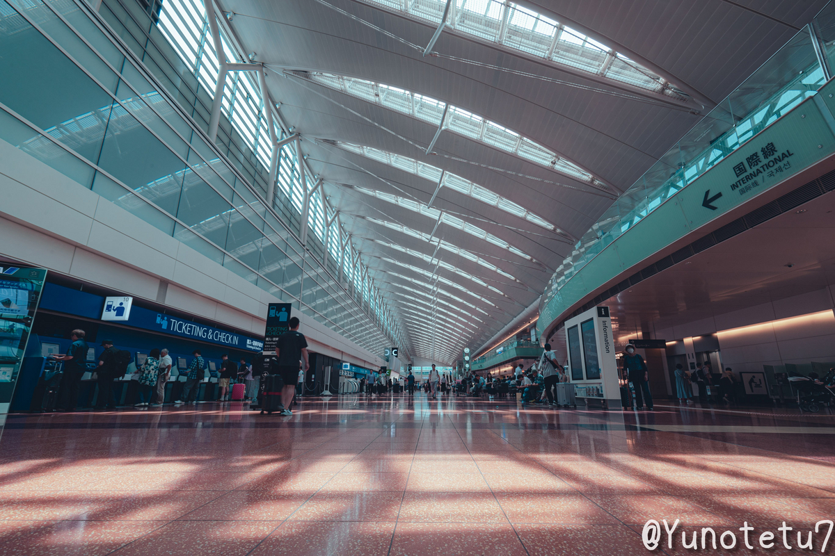 空港内