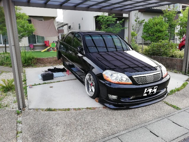 ミルキーホワイト製リアアッパーアームjzx110