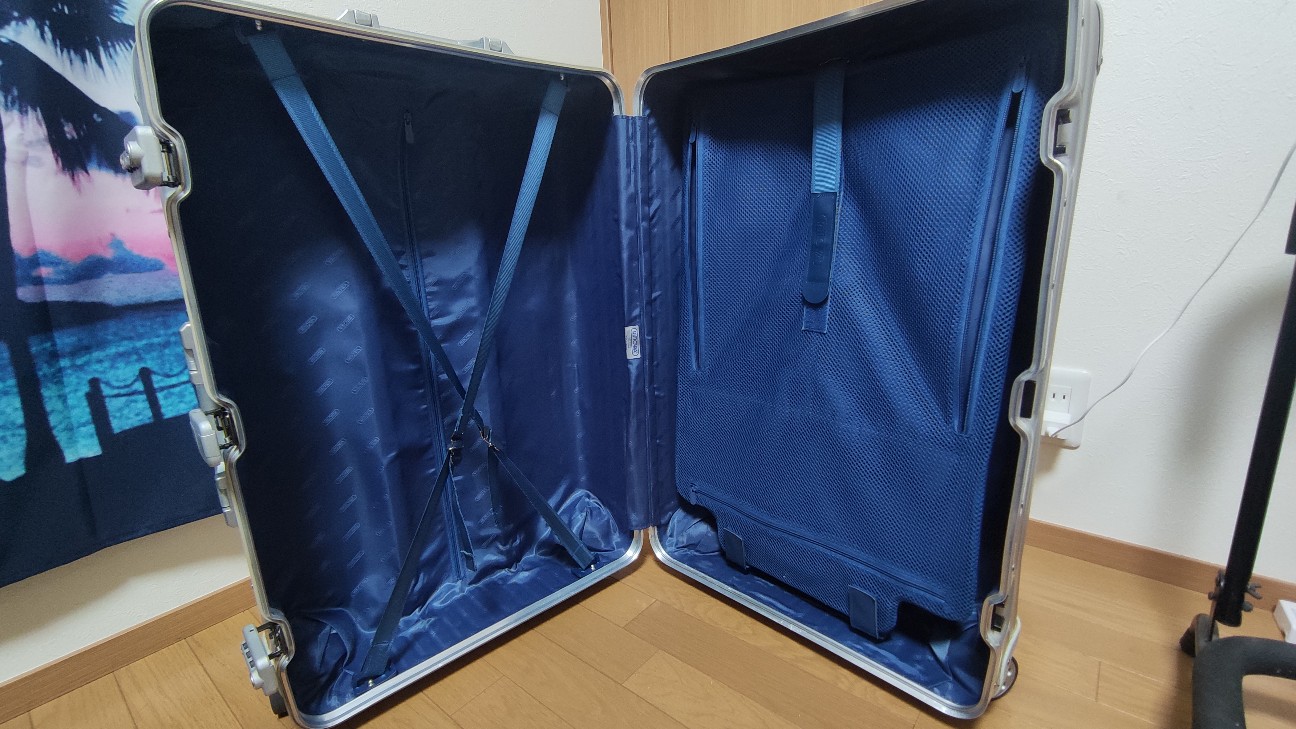 リモワトパーズ82L中期激レア仕様を入手！各部詳細を徹底分析