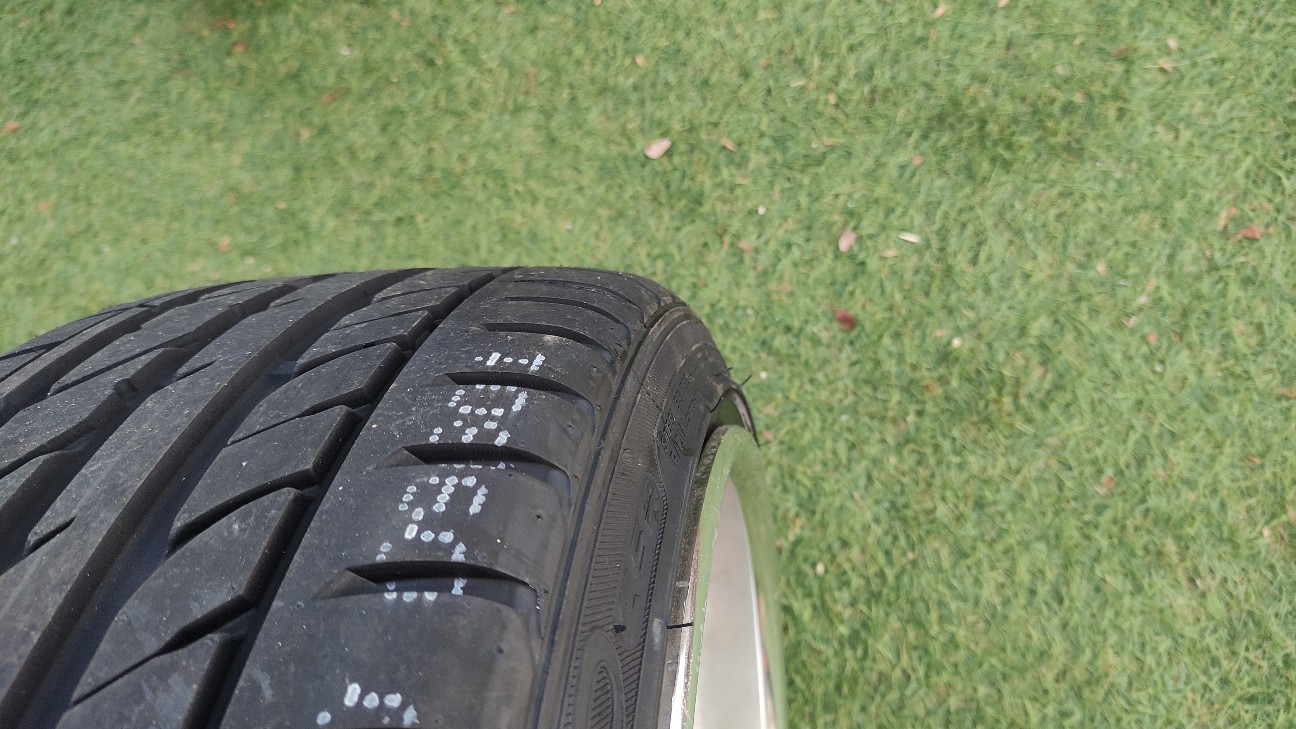 タイヤ・ホイール 215/40R18 Sailun Atrezzo SAILUN サイルン ATREZZO ZSR 215/45R18 サマータイヤ 夏 タイヤ