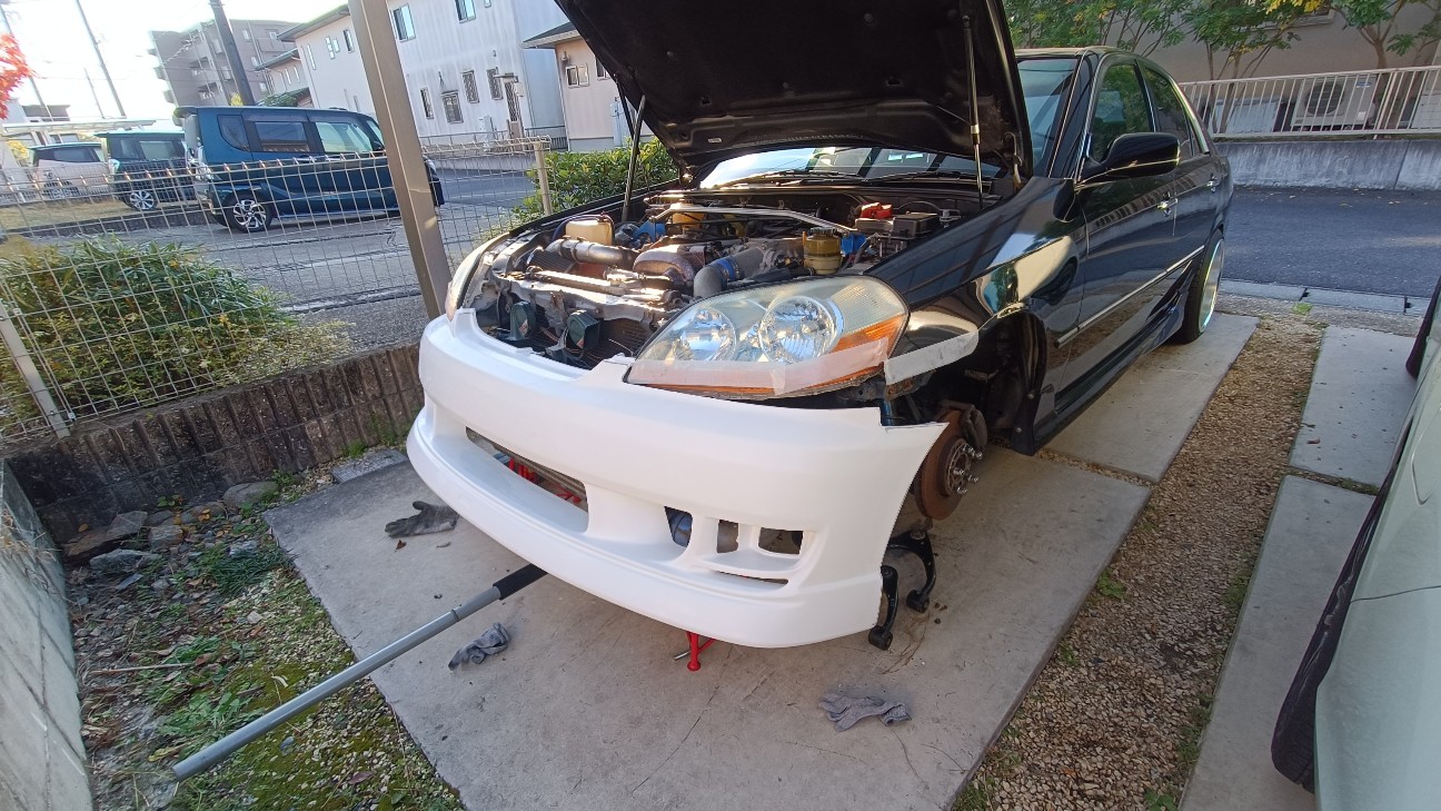 JZX110のフロントバンパー取付！エアロ加工はアドレナリン大放出 