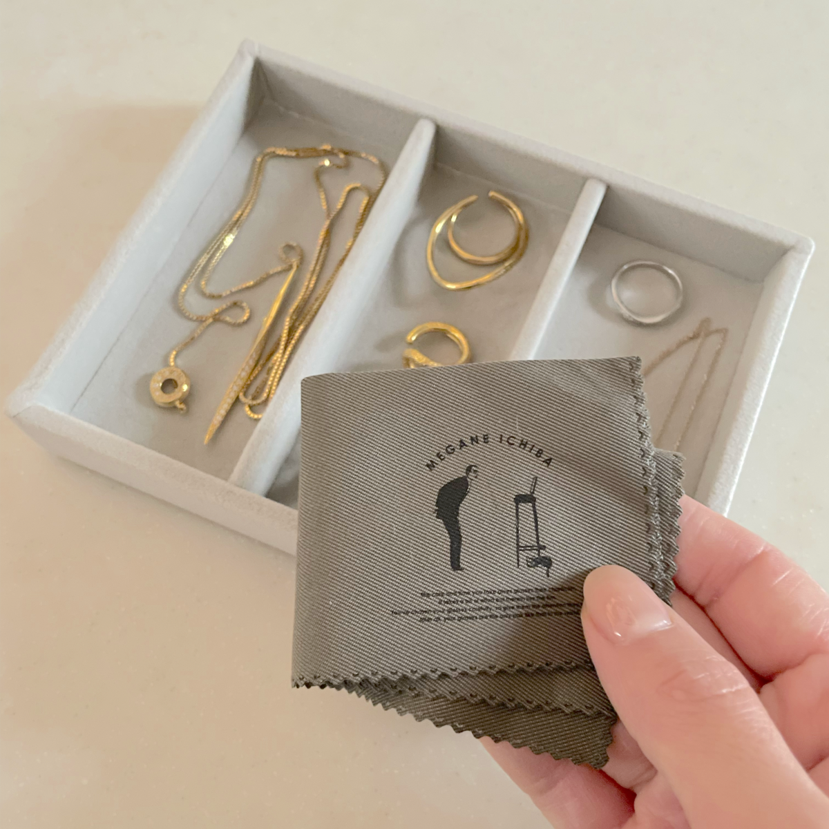 ミニマリストの100円収納】DAISOでアクセサリーBOXを新調しました