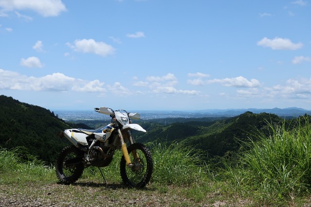 Fe250 公道 オフロード1万km インプレッション ゆるりとはすくばーな