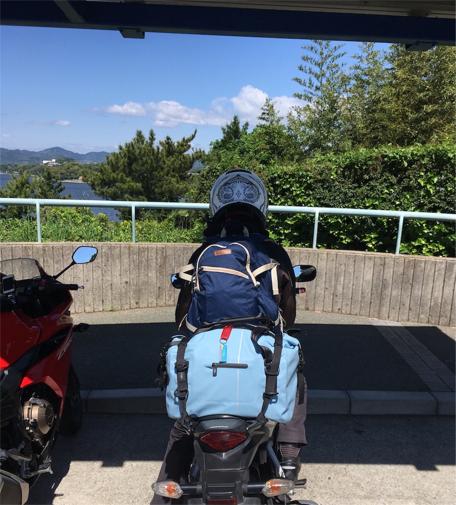 旅に出る バイクって 楽しいの