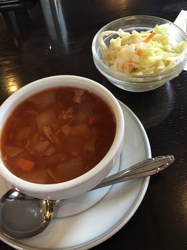 たいめいけんのボルシチとコールスロー