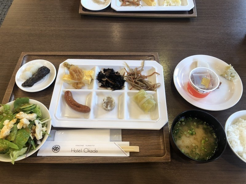 ホテルおかだの朝ご飯バイキング