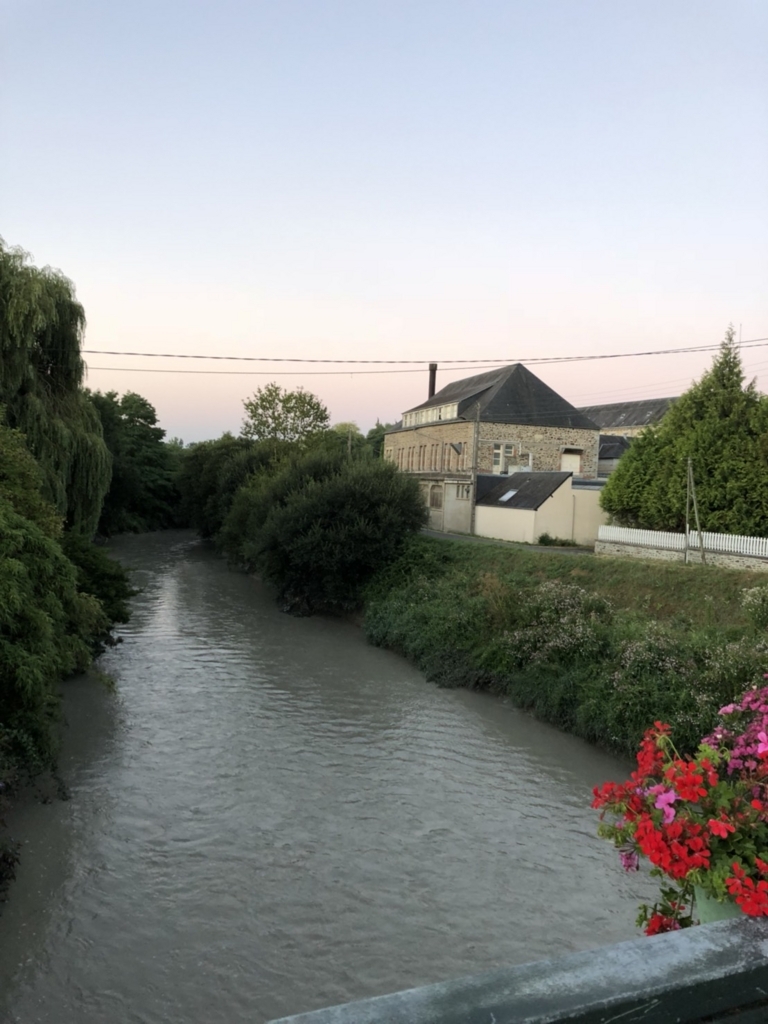 f:id:yururarin:20180819004325j:plain