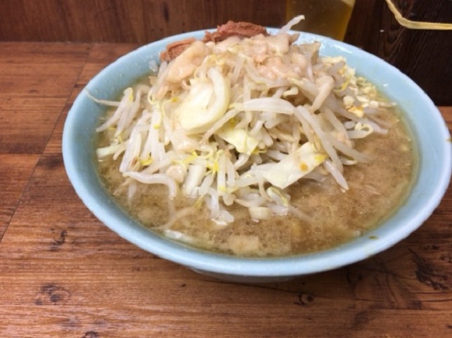 ヤサイマシマシニンニクアブラカラメ ラーメン二郎 池袋東口店に行ってきた 喫茶ヒトヤスミ ヤサイマシマシニンニクアブラカラメ ラーメン二郎 池袋東口店に行ってきた 喫茶ヒトヤスミ