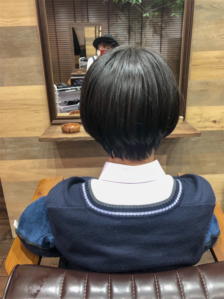 バッサリ髪チェンジ 新潟市中央区駅南パドトロワ 新潟市中央区駅南美容室pas De Trois パドトロワ 藤田悠輔の美容師ブログ