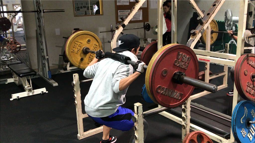 スクワットバーベル100キロセット