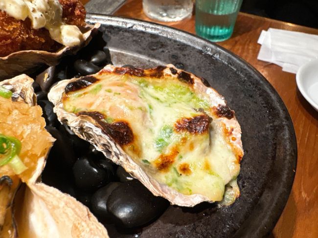 京橋オイスター Rovin　国産岩海苔グラタン焼き
