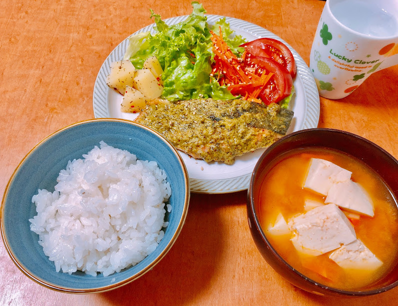f:id:yutukin:20180830090125j:plain f:id:yutukin:20180830090125j:plain