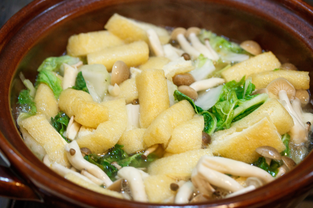 今年の鍋は ドロドロ で 鶏むね肉にうま味スープが絡みすぎ とろ り治部煮風ごま油鍋 Yuu メシ通 ホットペッパーグルメ 今年の鍋は ドロドロ で 鶏むね肉にうま味スープが絡みすぎ とろ り治部煮風ごま油鍋 Yuu メシ通 ホットペッパーグルメ