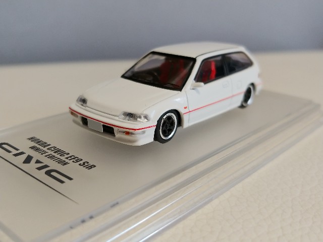 INNO Models 1/64 ホンダ シビック EF9 SiR ホワイト - ミニカー