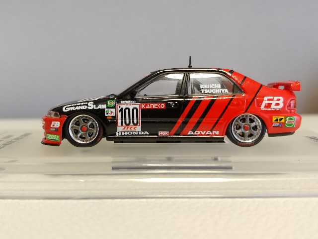 INNO Models 1/64 ホンダ シビック フェリオ Gr.A #100 アドバン