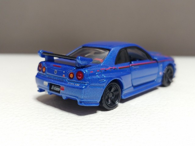 トミカ プレミアム 大全 R34 GT-R-