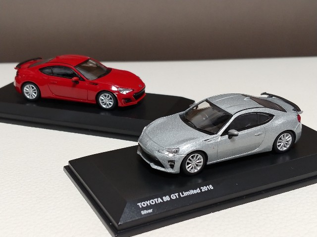 京商 1/64 トヨタ 86 GTリミテッド 2016 シルバー - ミニカーで